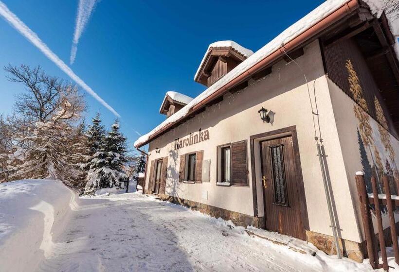 بنسيون Ubytování Karolinka