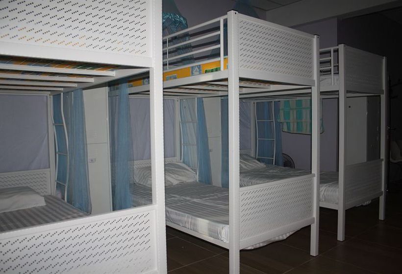 הוסטל Regalia Inn & Spa