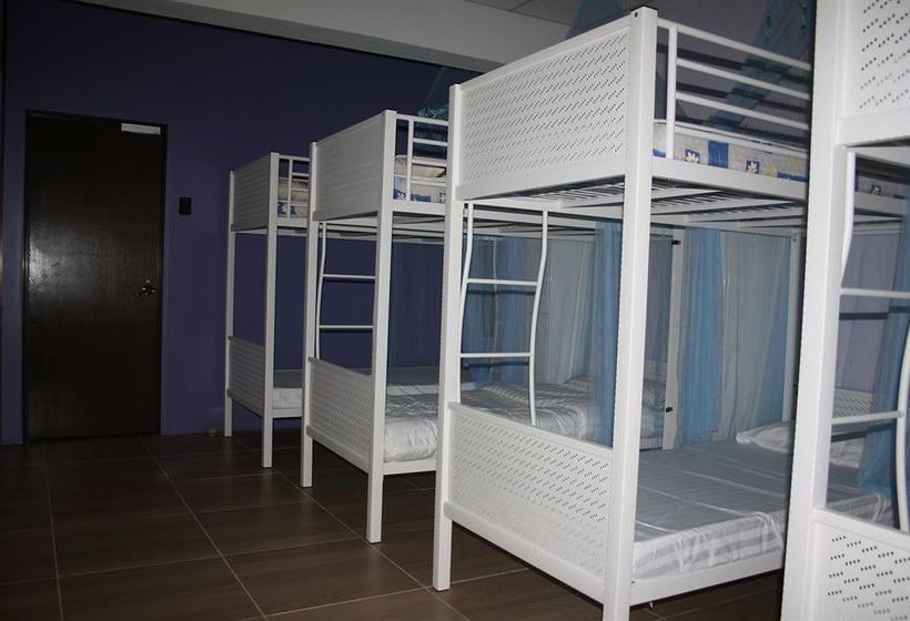 הוסטל Regalia Inn & Spa