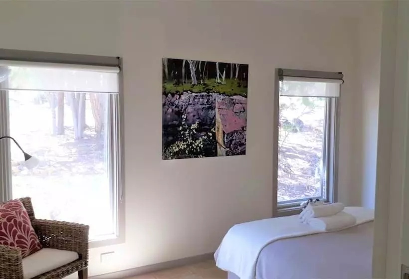 Aquila Eco Lodges