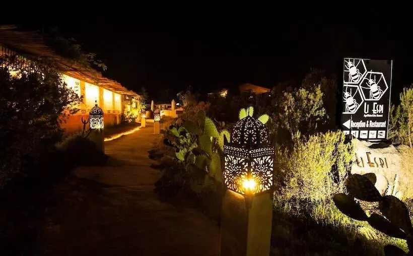 Отель Li Espi Country Resort