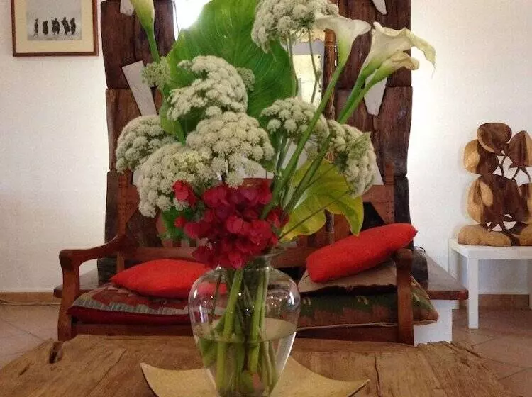 Отель Li Espi Country Resort