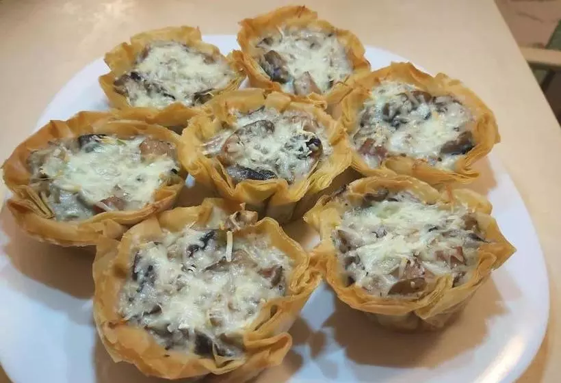 בית מלון כפרי Albouro Seafront Apartments