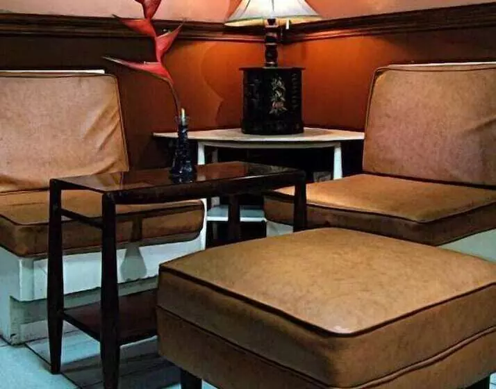 ホテル Bamboo Garden Bussiness Inn