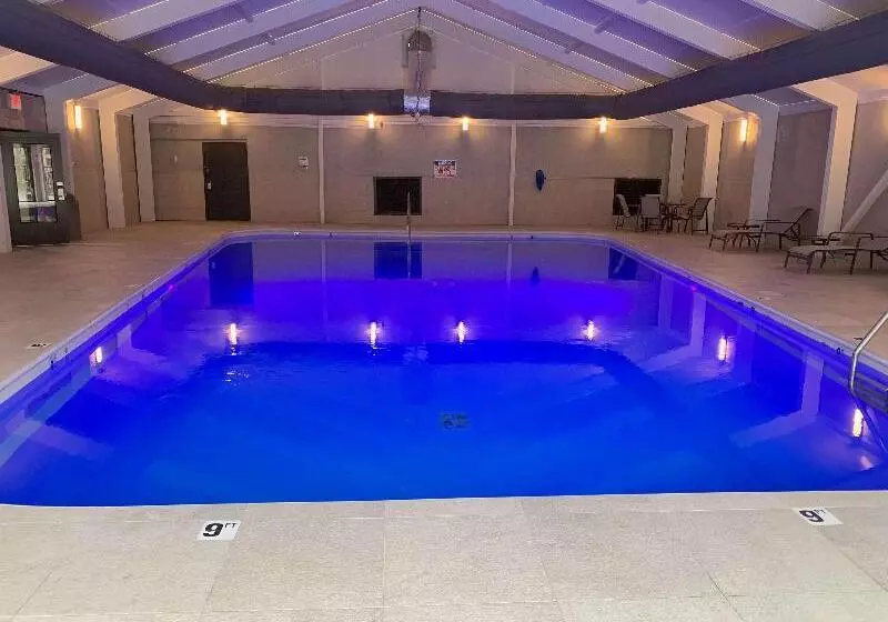 ホテル Best Western Plus Fort Saskatchewan Inn & Suites