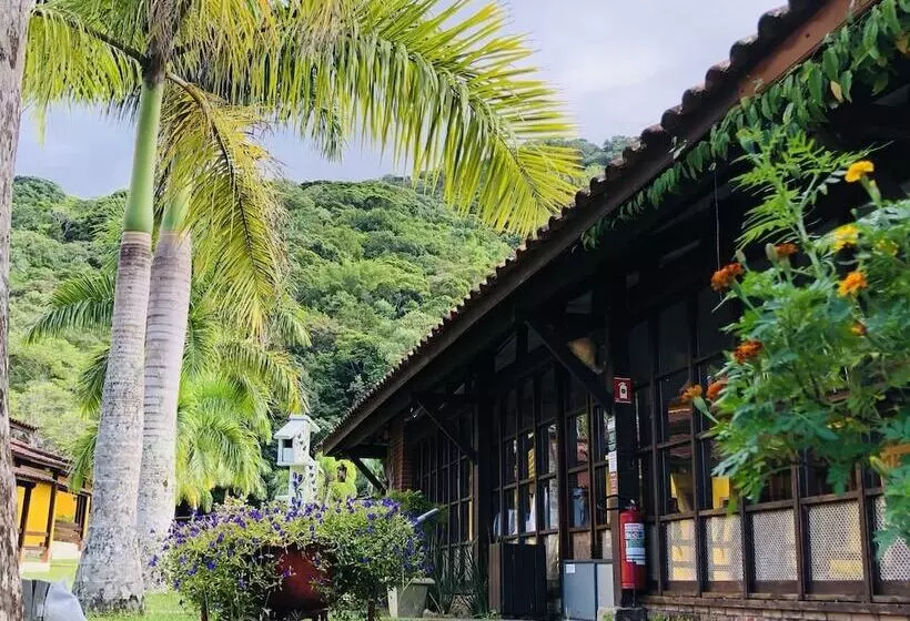 ホテル Bosques Do Massaguaçu