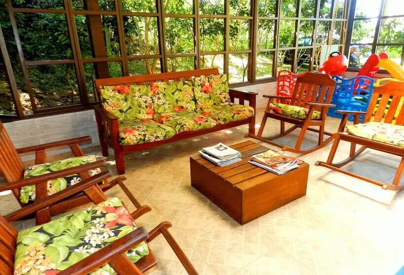 ホテル Bosques Do Massaguaçu