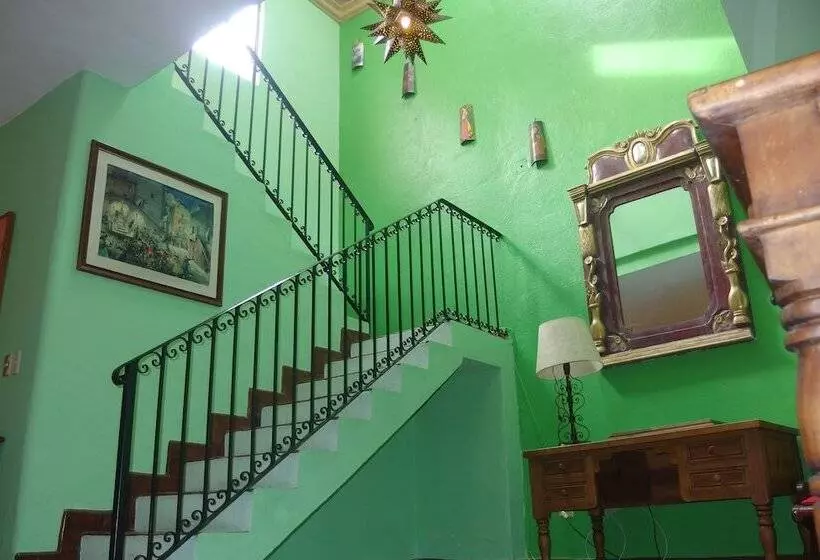 هتل Casa De Las Conservas Bed And Breakfast