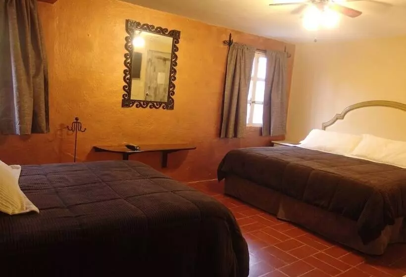 هتل Casa De Las Conservas Bed And Breakfast