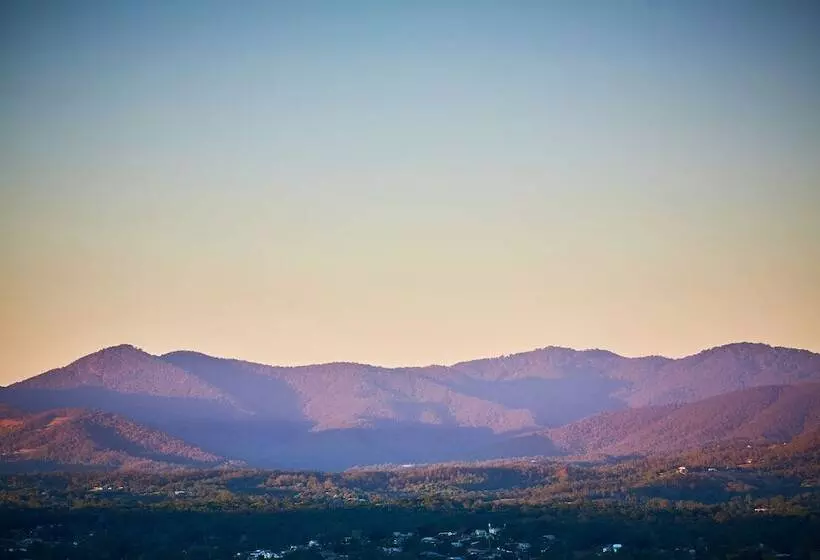 Hotelli Dayboro Cottages