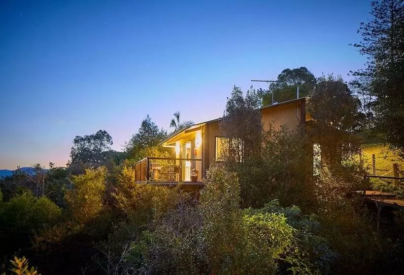 Hotelli Dayboro Cottages