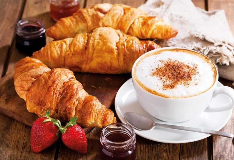 Отель Diecizero Affittacamere