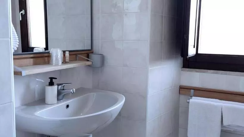 בית מלון כפרי Diecizero Affittacamere