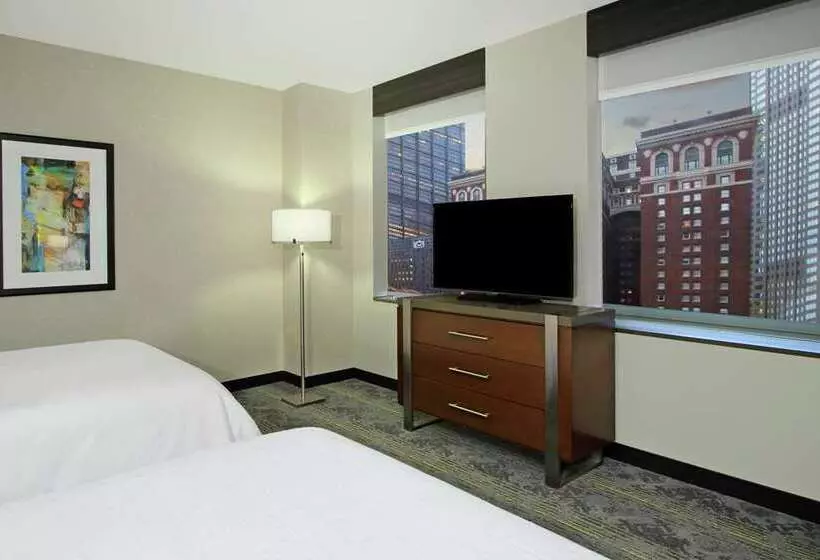 فندق Embassy Suites By Hilton Pittsburgh Downtown