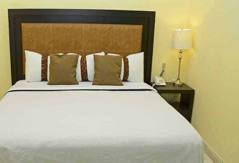 فندق Esmeralda S