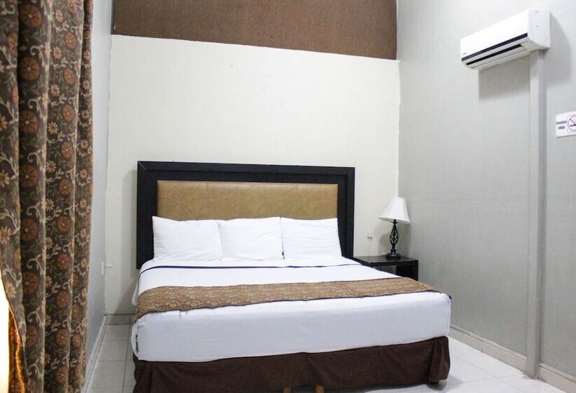 فندق Esmeralda S