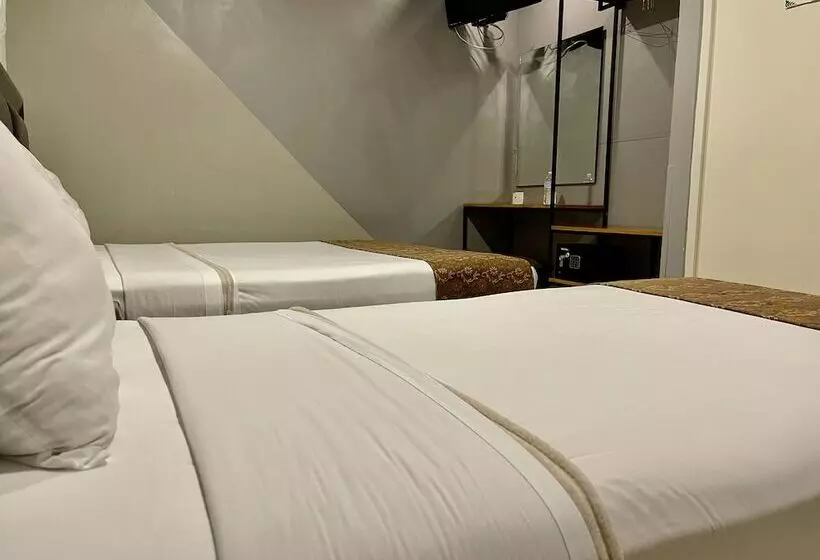 בית מלון כפרי Esmeralda S