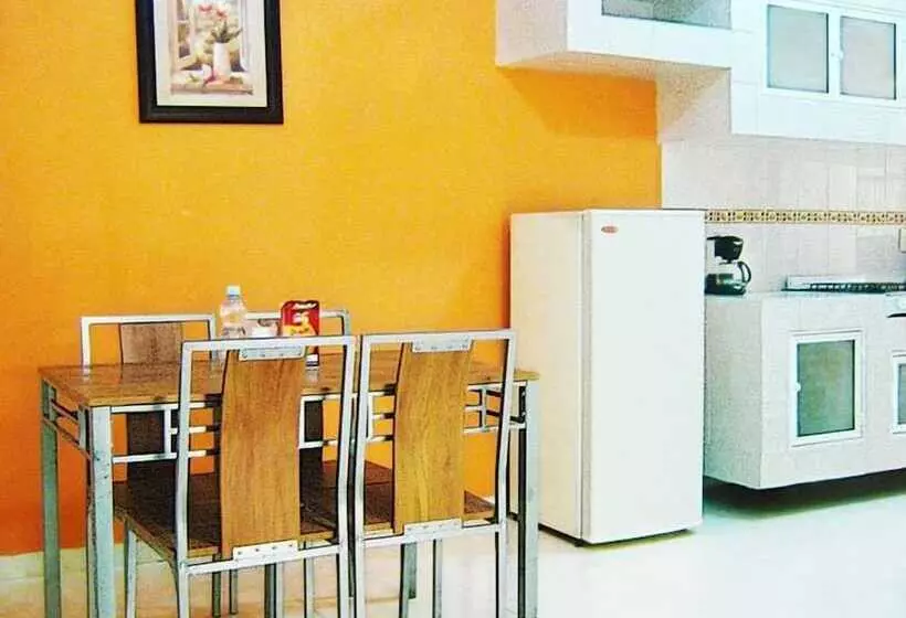 בית מלון כפרי Esmeralda S