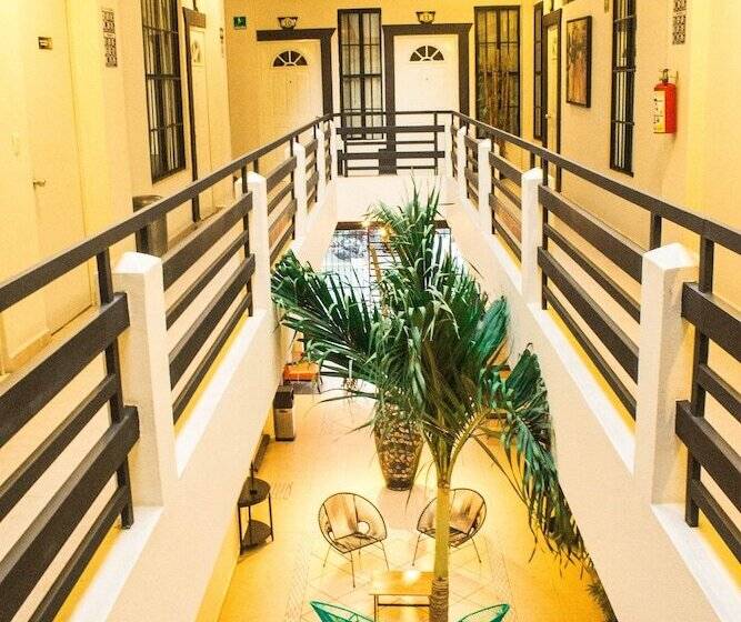 فندق Esmeralda S