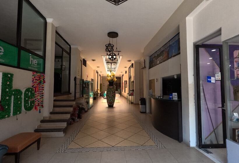 فندق Esmeralda S