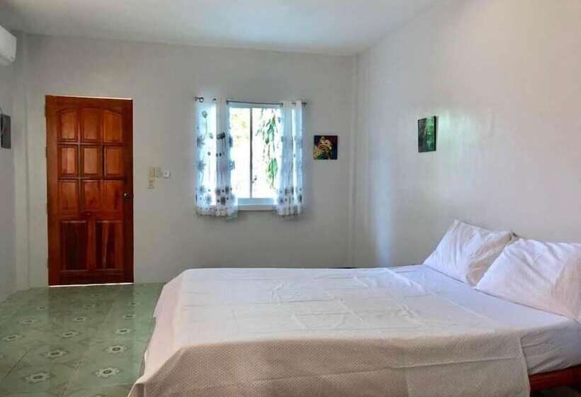 בית מלון כפרי Honeycomb Tourist Inn