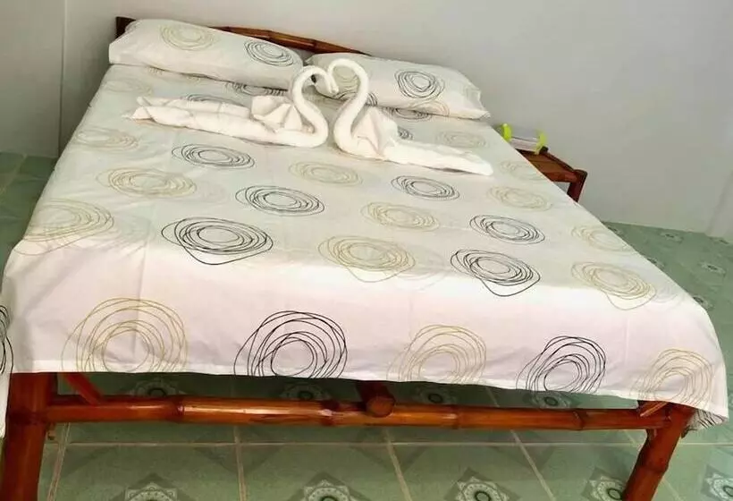 Hotelli Honeycomb Tourist Inn