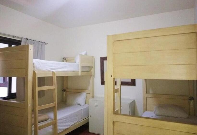 Отель Hostal De Las Américas