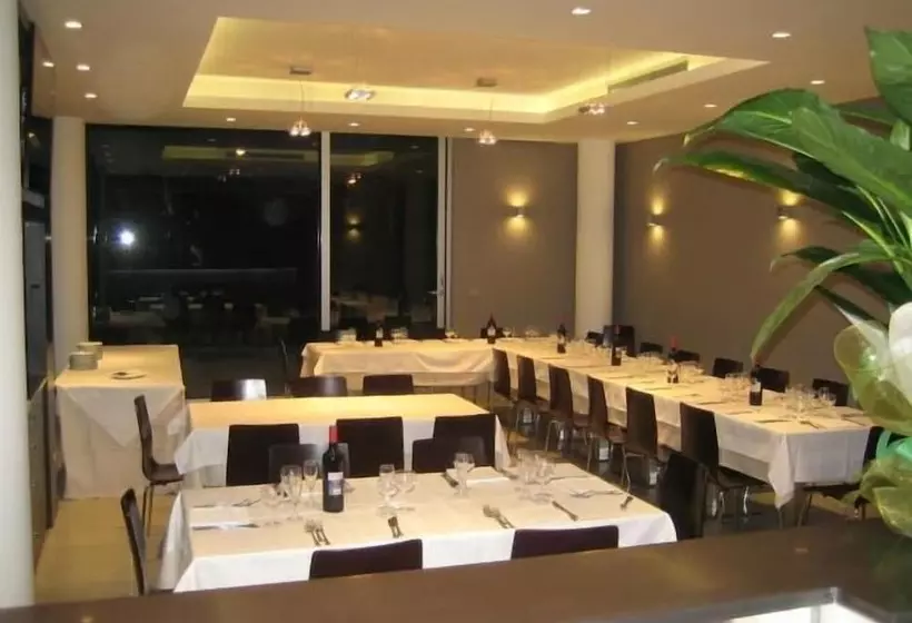 هتل I Rustici Resort