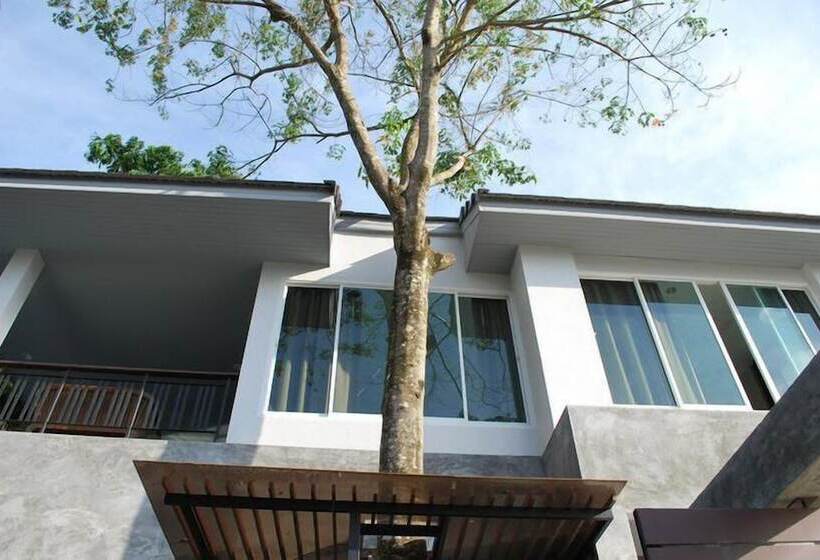 هتل Laila Pool Village