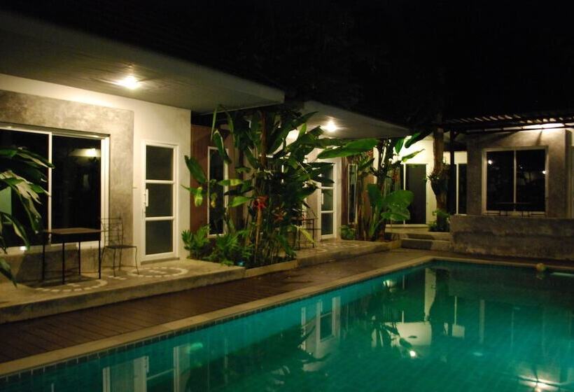 هتل Laila Pool Village