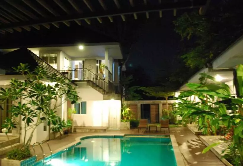 酒店 Laila Pool Village