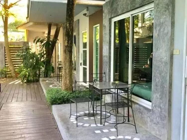 酒店 Laila Pool Village