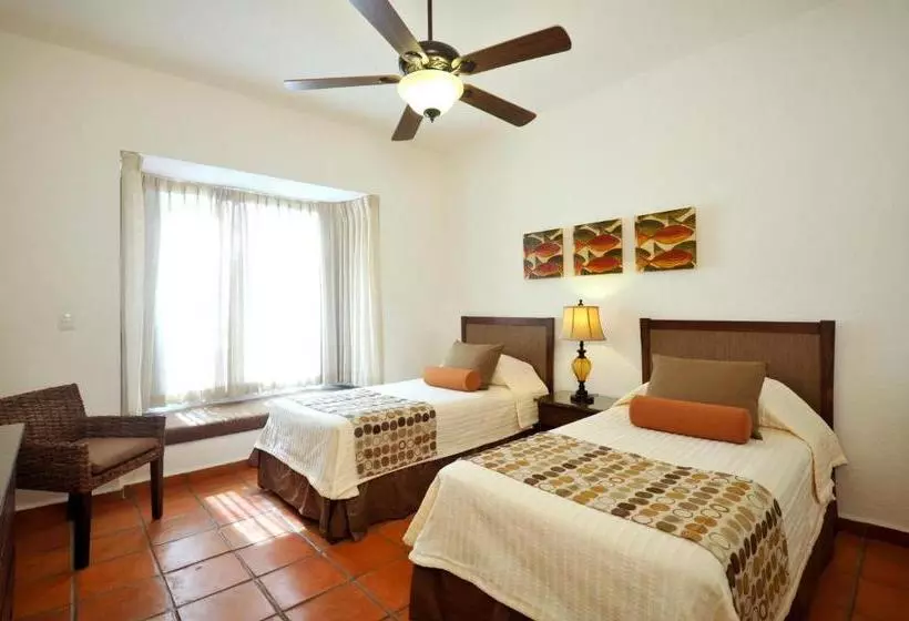 هتل Las Palmas Condominio