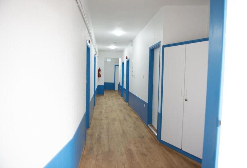 בית מלון כפרי Le Village