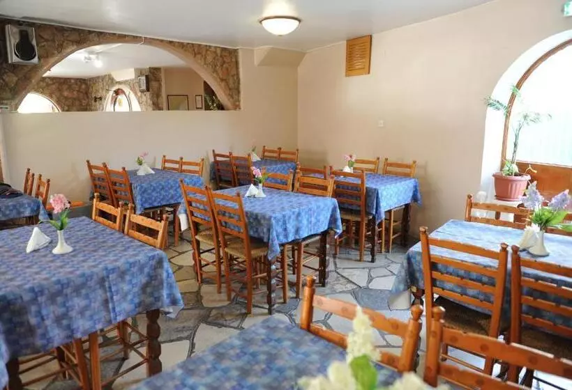 ホテル Le Village