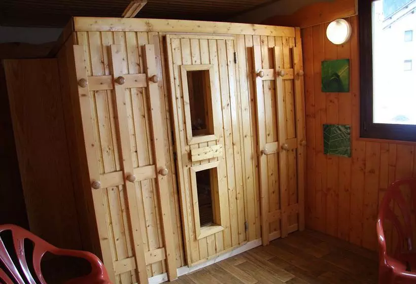 ホテル Les Clairmontelles