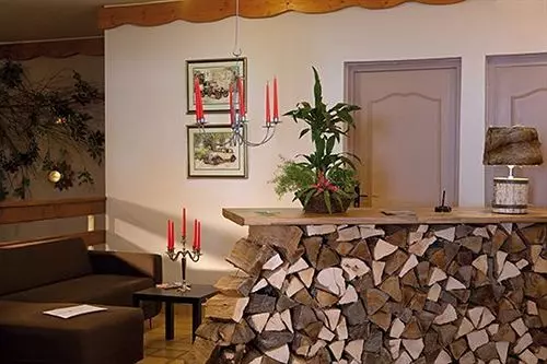 ホテル Les Clairmontelles