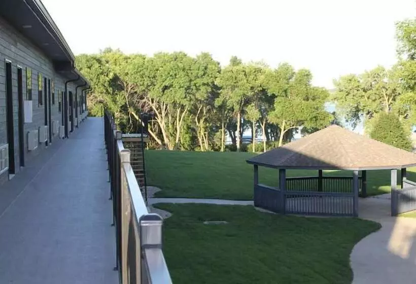 酒店 Okoboji Commons