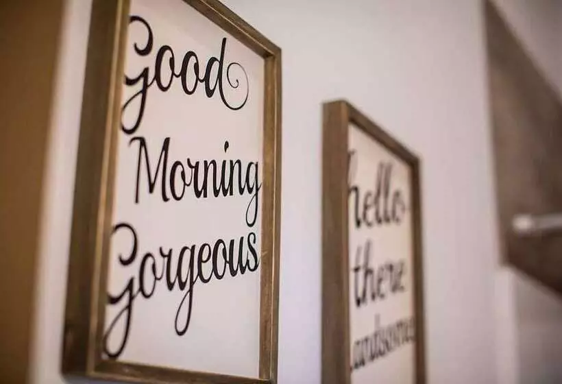 酒店 Okoboji Commons