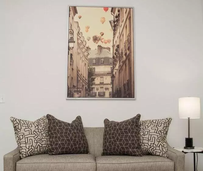 酒店 Okoboji Commons