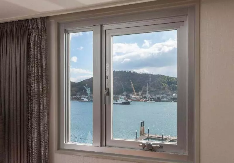 ホテル Onomichi Royal