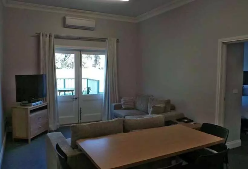 ホテル Oscar S On The Yarra