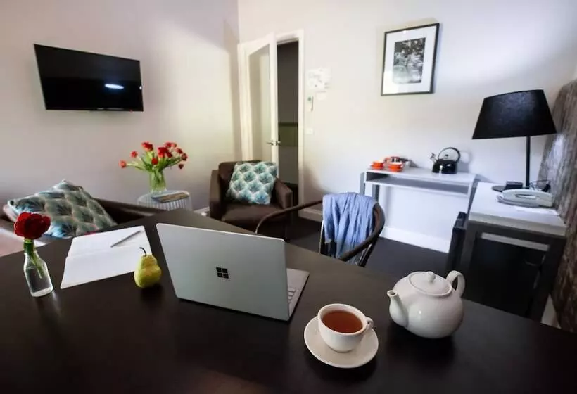 ホテル Oscar S On The Yarra