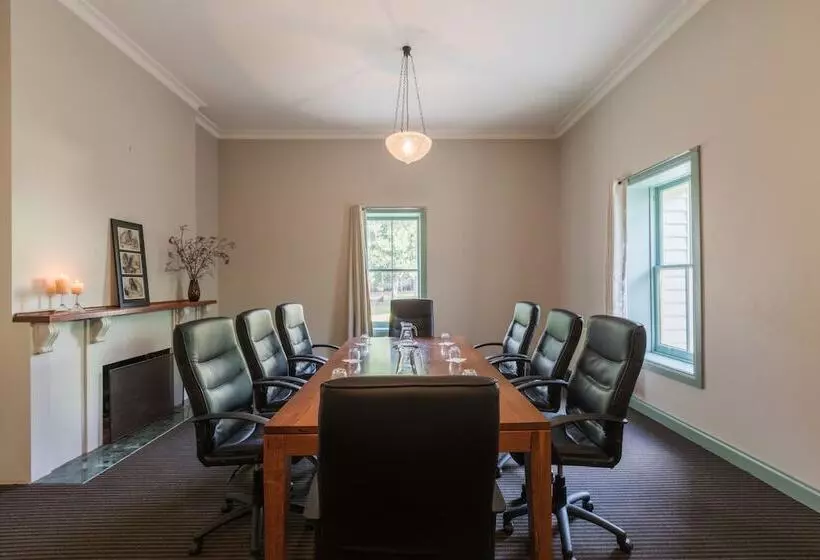 ホテル Oscar S On The Yarra