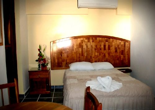 Отель Plaza Del Sol