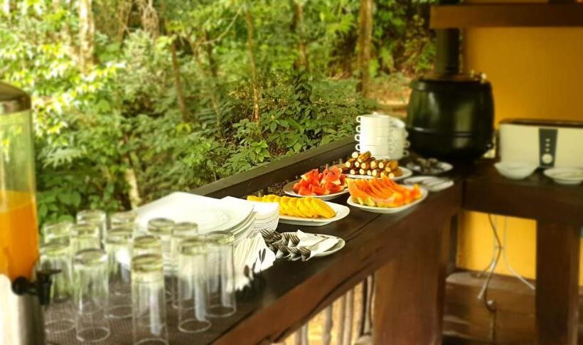 ホテル Sinharaja Forest Edge