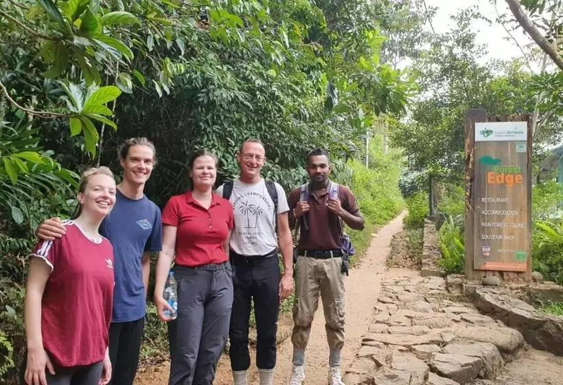 Hotel Sinharaja Forest Edge