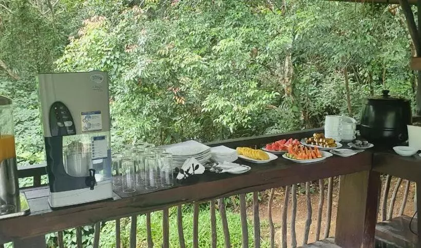 Hotel Sinharaja Forest Edge