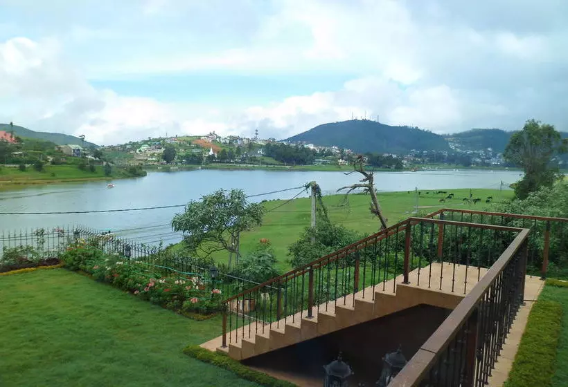 هتل Tea Plant Nuwara Eliya