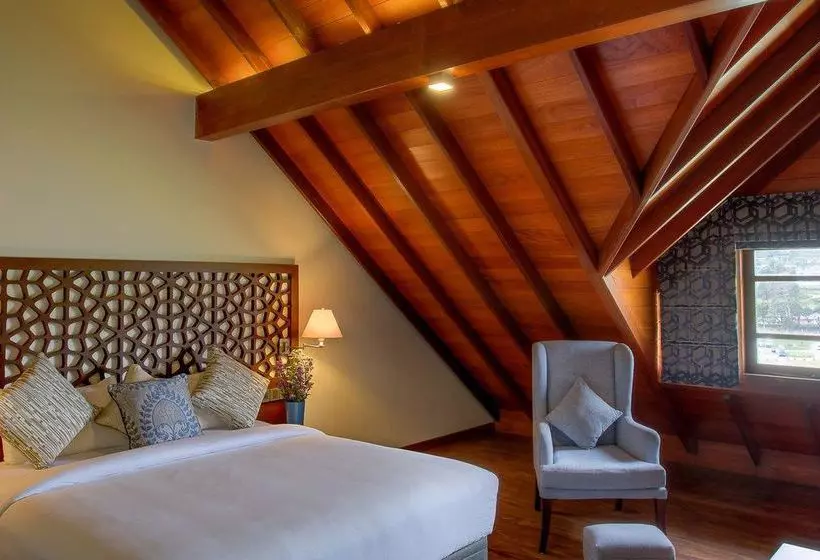 هتل Tea Plant Nuwara Eliya